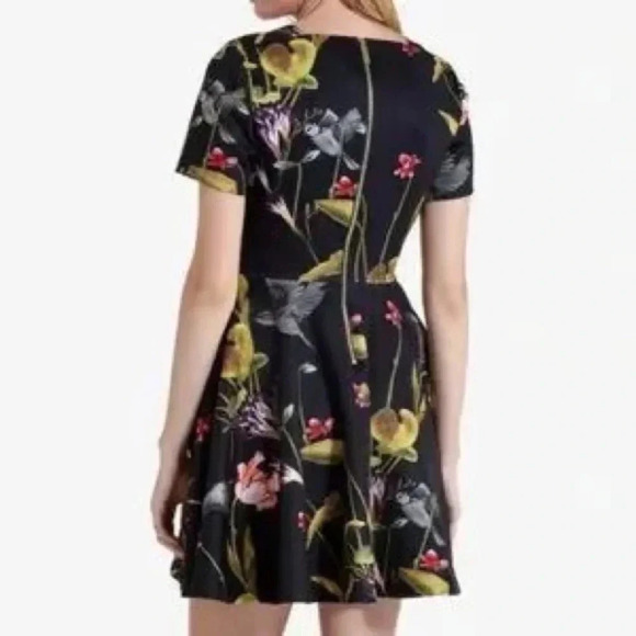 NWOT Ted Baker Sew in Love Floral Print Mini Dress Black Multi Women’s 2 - Picture 2 of 13